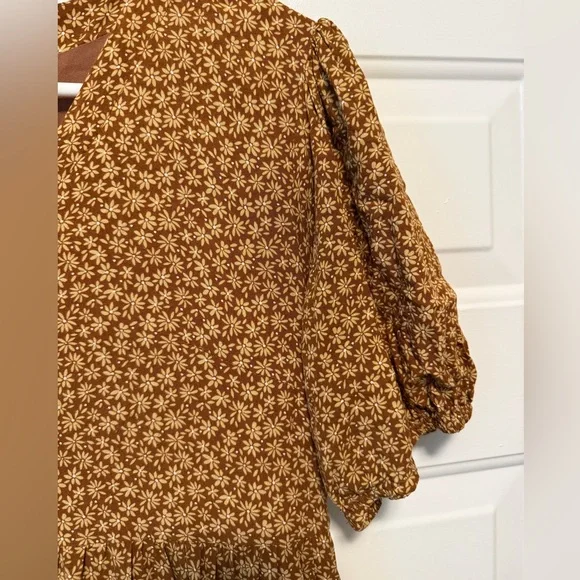 Roolee Brown Floral Midi Dress - Picture 4 of 5